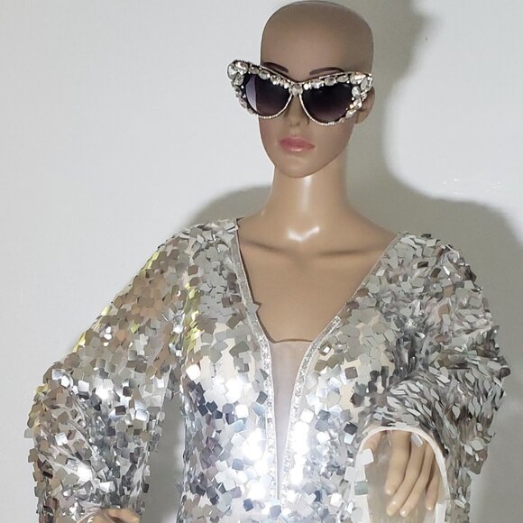 Silver Shadow Sequin Semi-Flair Elegant Gown - Picture 3 of 7